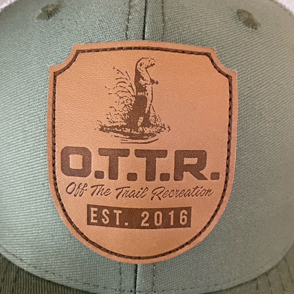 Mesh SnapBack Cap - Picture 3 of 7